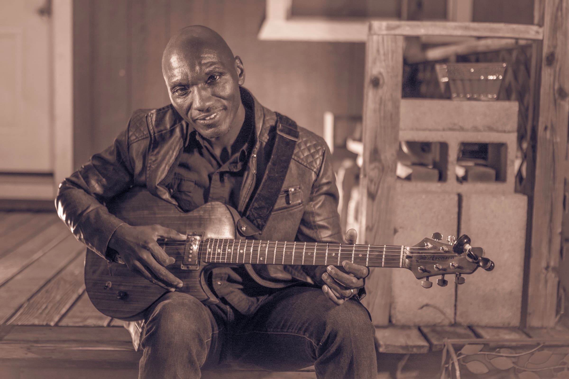 Cedric Burnside Image 2